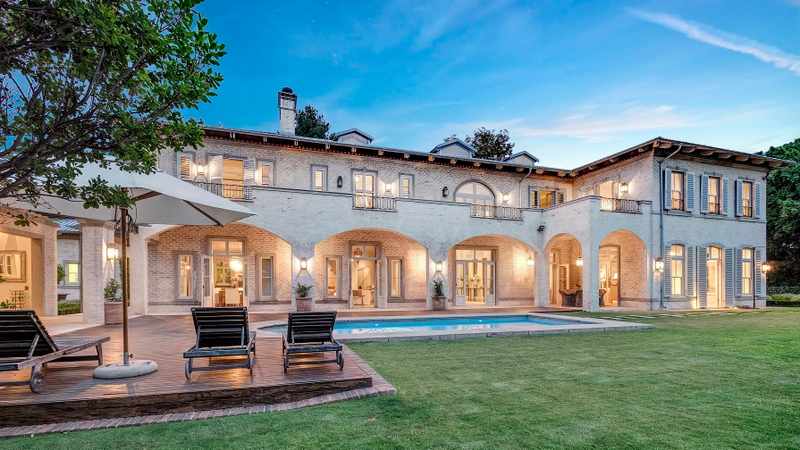 LOOK: Super luxury homes to rent for over R100k a month